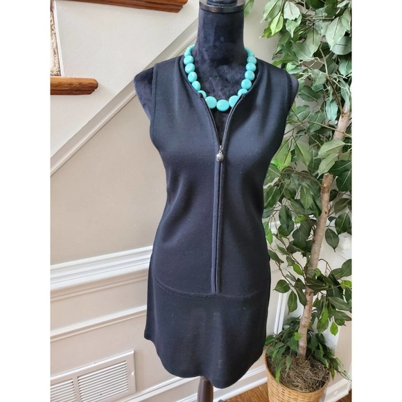 Jacqueline Ferrar Women's Black Acrylic Front Zip Sleeveless Sweater Size Medium - Picture 2 of 10